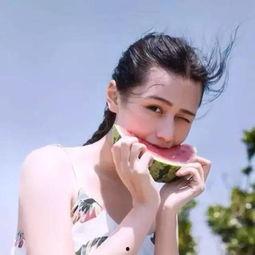 娱乐吃瓜酱的头像女